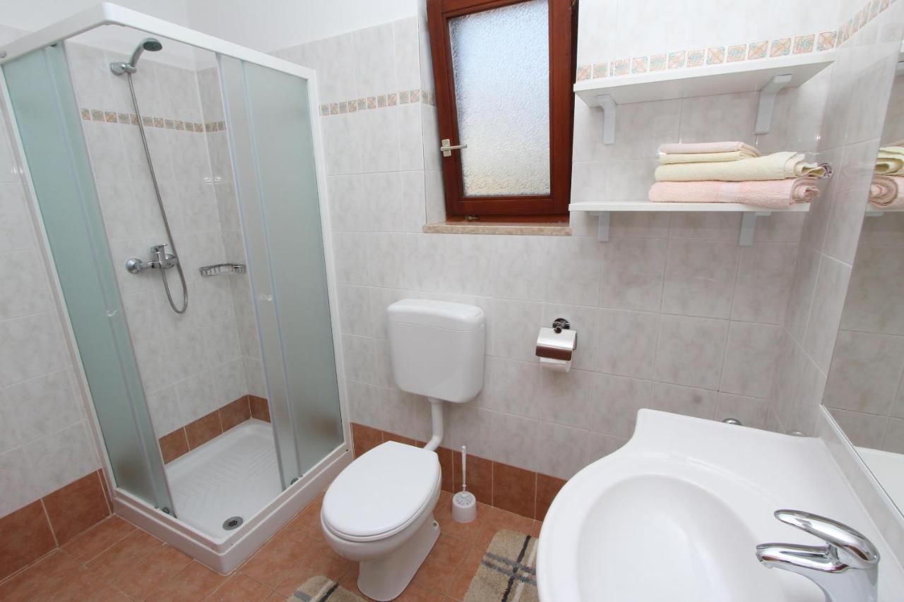 Apartments Mirela روفينج المظهر الخارجي الصورة