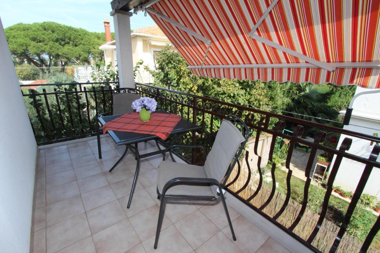 Apartments Mirela روفينج المظهر الخارجي الصورة