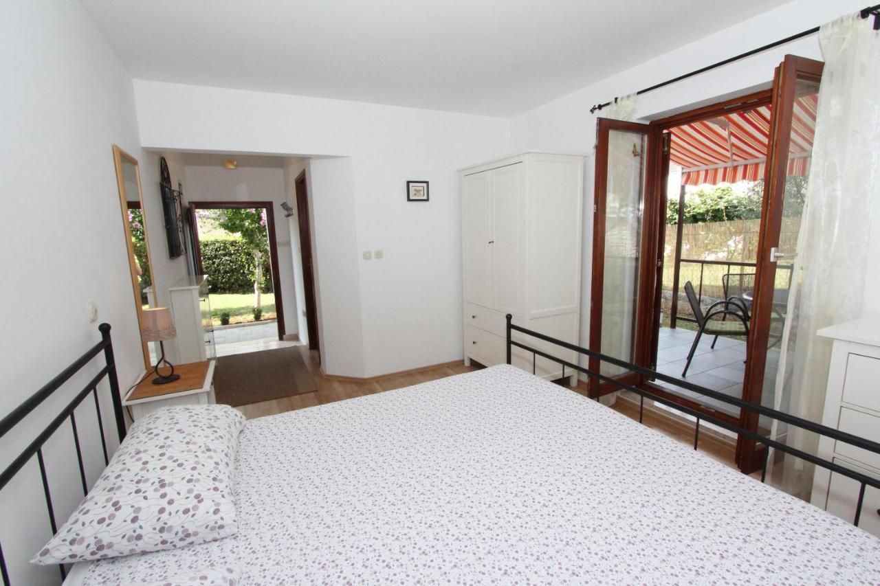 Apartments Mirela روفينج المظهر الخارجي الصورة