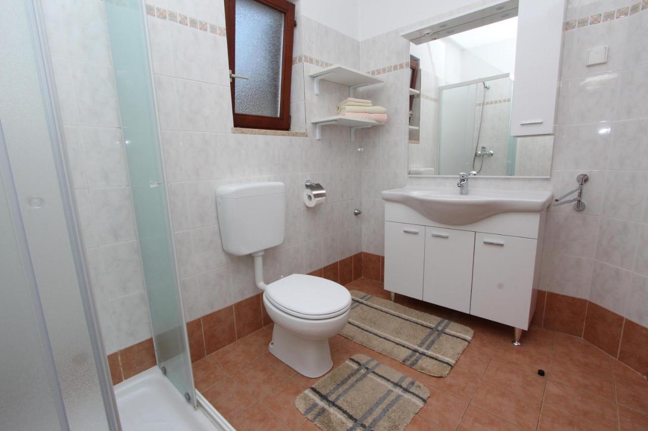 Apartments Mirela روفينج المظهر الخارجي الصورة